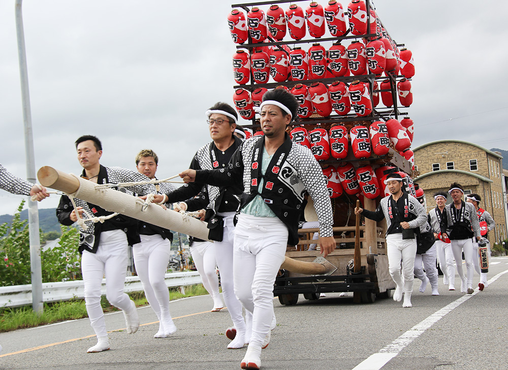 粉河祭へ準備着々 石町だんじり試験運行 - ロカルわかやま｜和歌山県内のグルメ、観光・おでかけ、ライフ情報を発信中