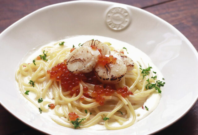 バベーネいくらと炙りホタテのクリームソース