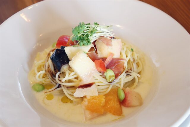 ミラノドゥエ冷製パスタあら川の桃