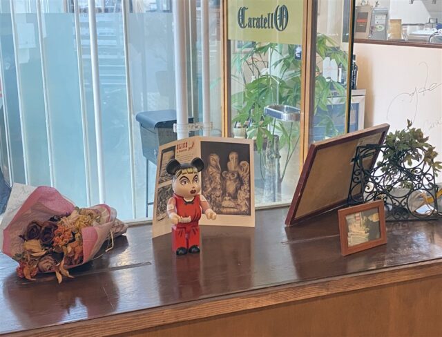 カラテッロ内観アリスギャラリー