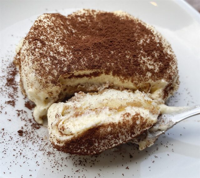 カラテッロの自家製ティラミス