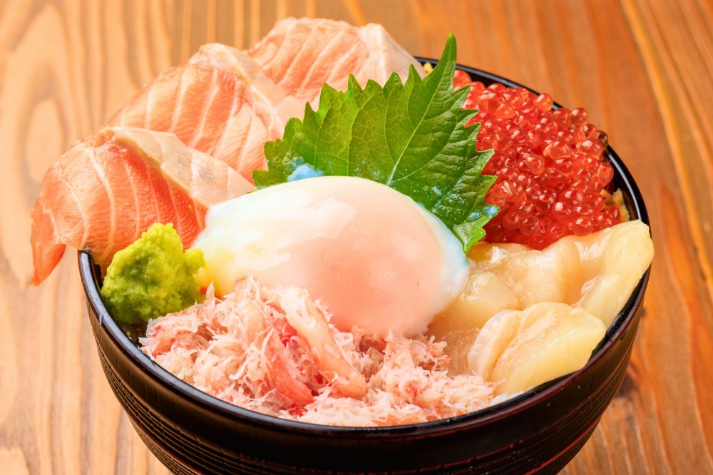 海鮮食堂つなや