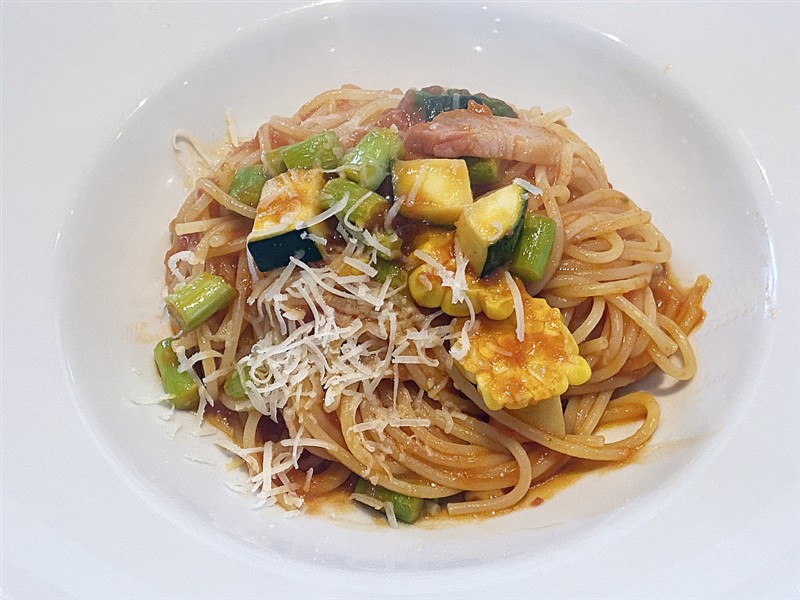 語りばさトマトソース(アスパラとベーコン)