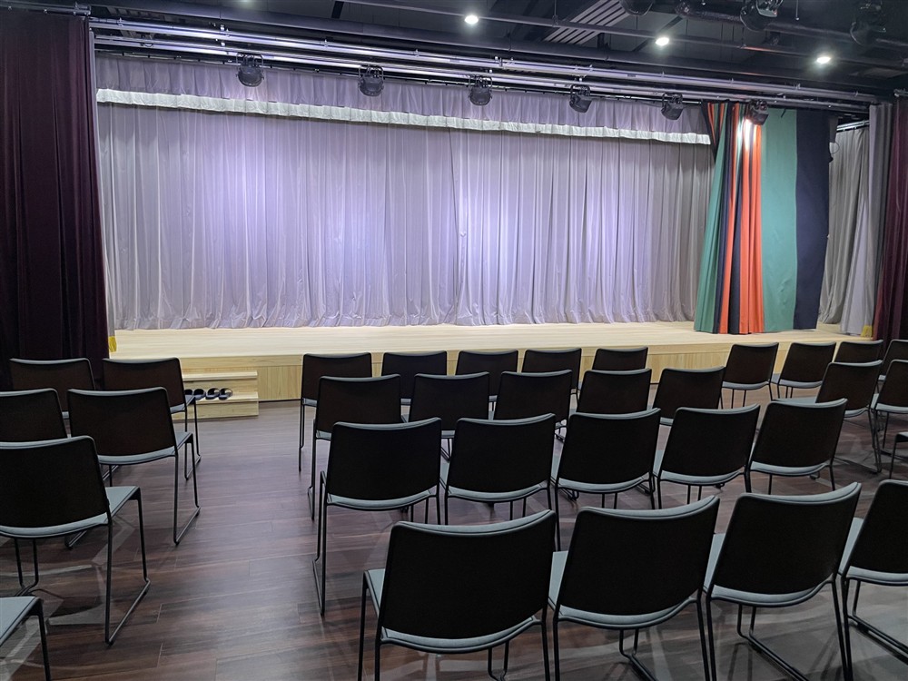 べっちんさんホール_舞台