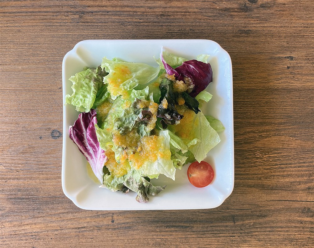 オンザコーナー_サラダ