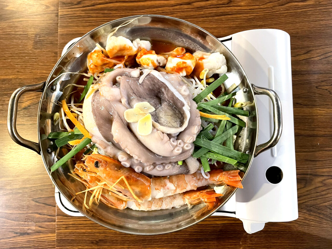 ムームーチキンMUU MUU CHICKENナッコプセ