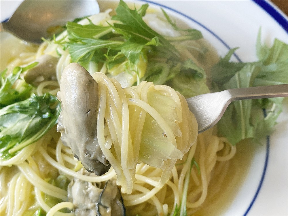 オンザコーナー_パスタ牡蠣オイルパスタ