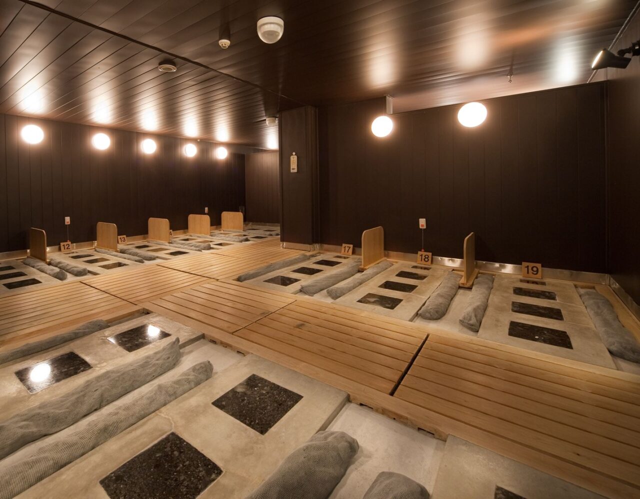 紀州黒潮温泉　岩盤浴