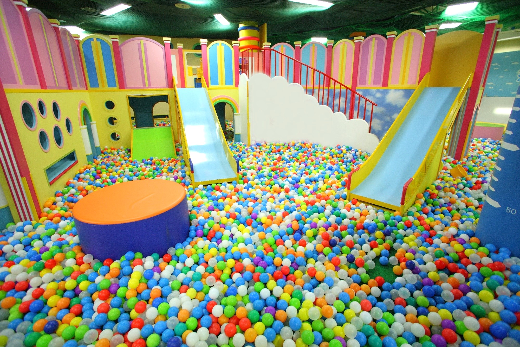 和歌山マリーナシティ ポルトヨーロッパ アドベンチャーキッズランド 