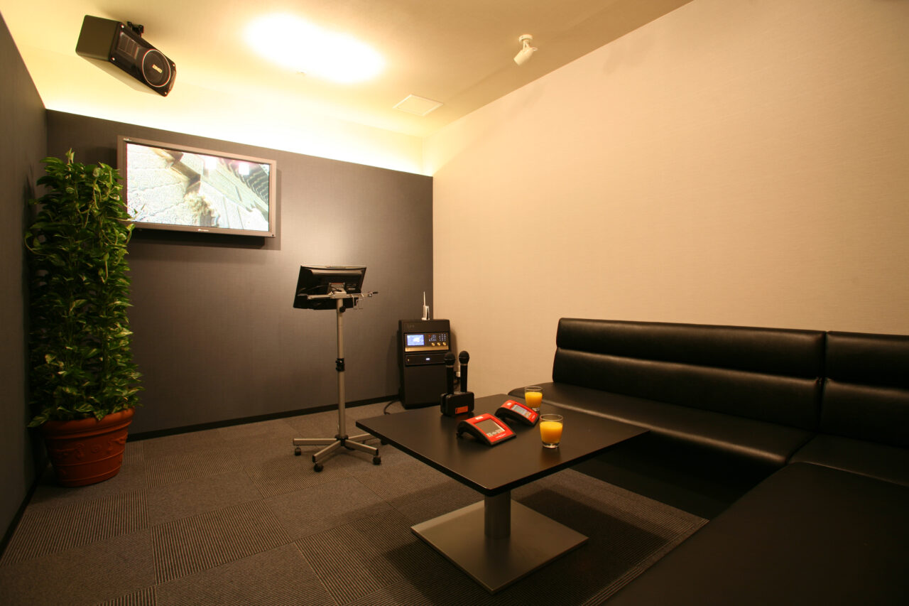 ふくろうの湯 カラオケルーム 遊