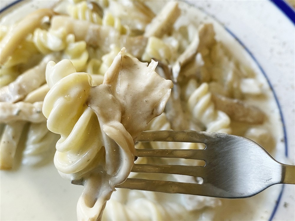 オンザコーナー_パンチェッタとブルーチーズのフジッリ