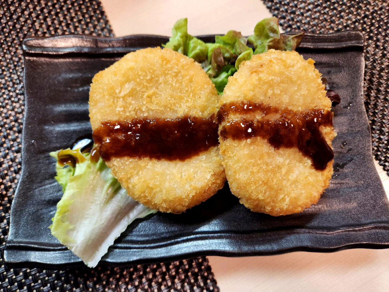 和歌山県田辺市炉端屋てるてるぼうずコロッケ